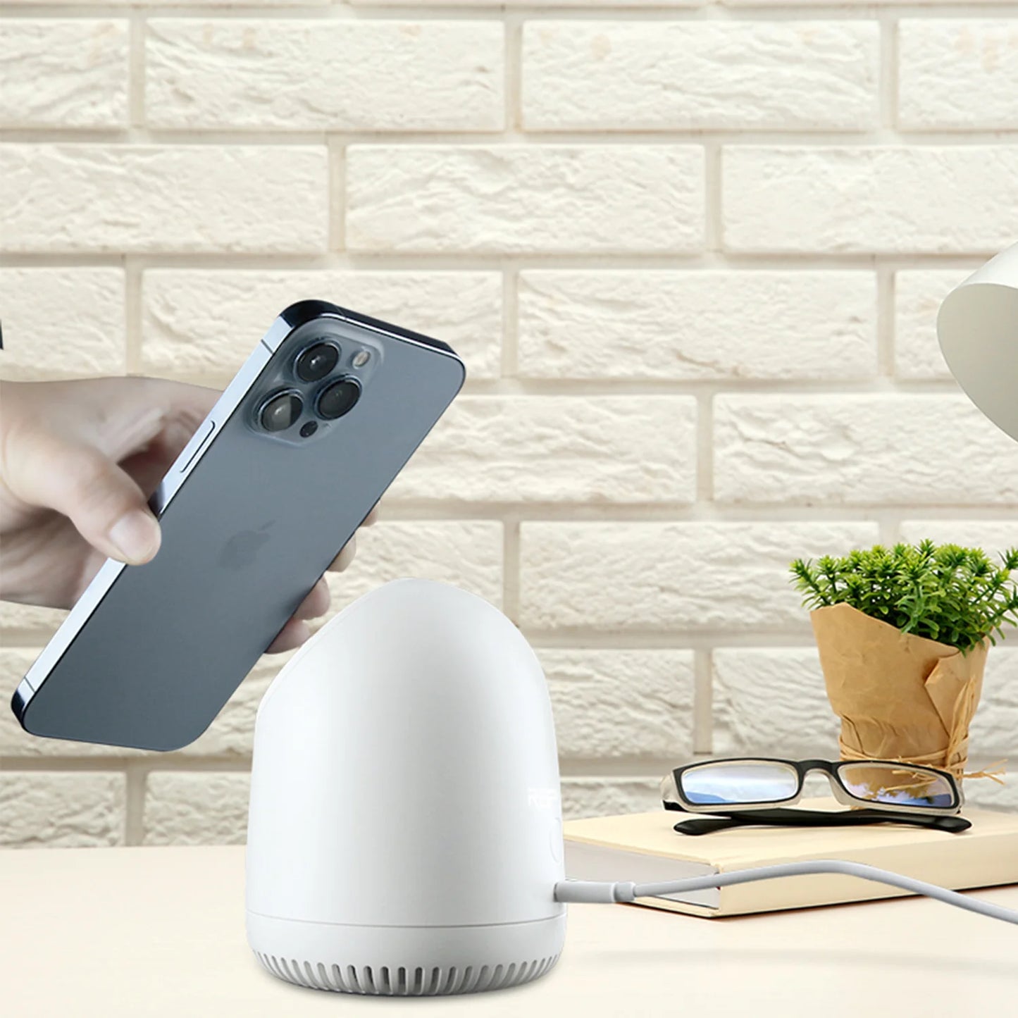 2-in-1 Magnetic Wireless Charger & Bluetooth Speaker